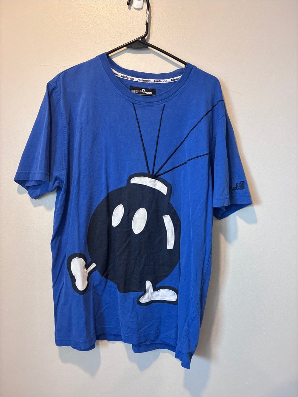 Super Mario vintage Blue Graphic Short-Sleeve Crewneck T-Shirt